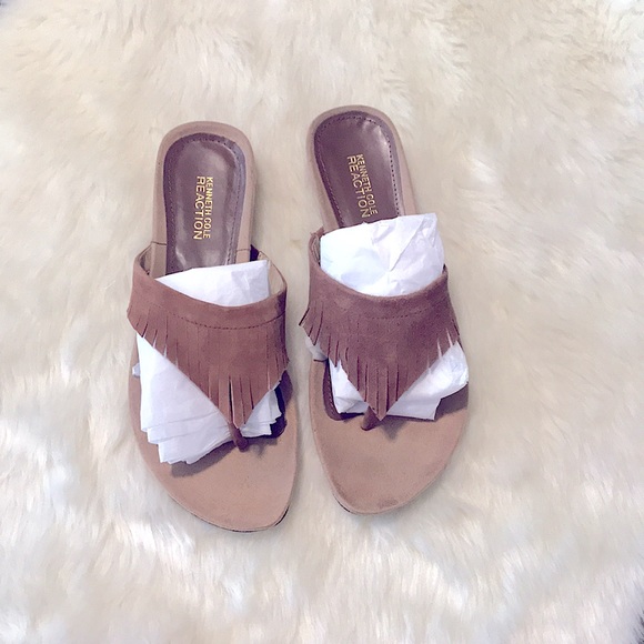 🆕BOHO🪶Kenneth Cole’s Comfy Suede Fringe Sandals - Picture 4 of 16